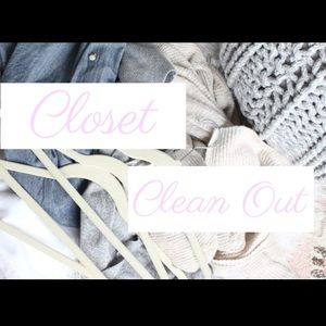 🌸2for$10🌸Cleaning out the closet!!